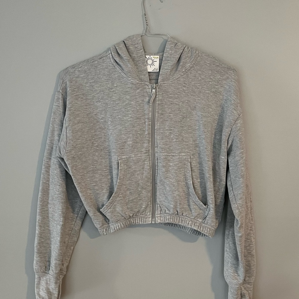 Offline by Aerie XS Gray Women's Cropped Hoodie Sweatshirt Full zip w pockets